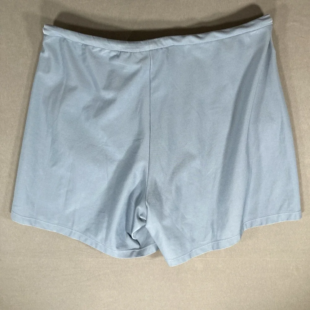 Nike Pro Girls Youth XL 16-18 Light Blue Compression Shorts Athletic‎ Training